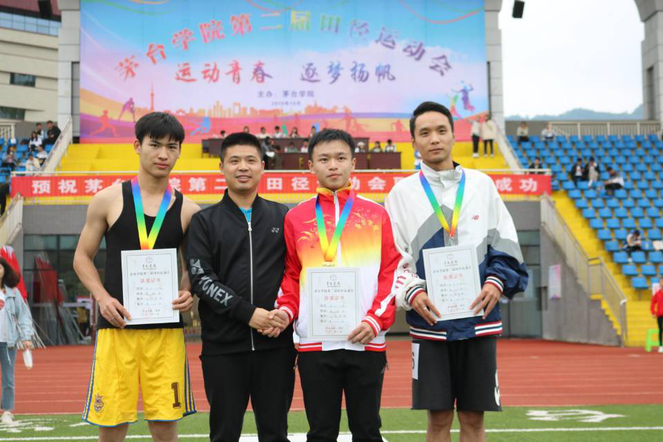 1570965704102497.png 2.png