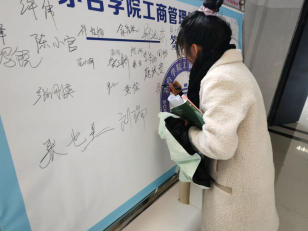 1670315703138816.png 图片2.png