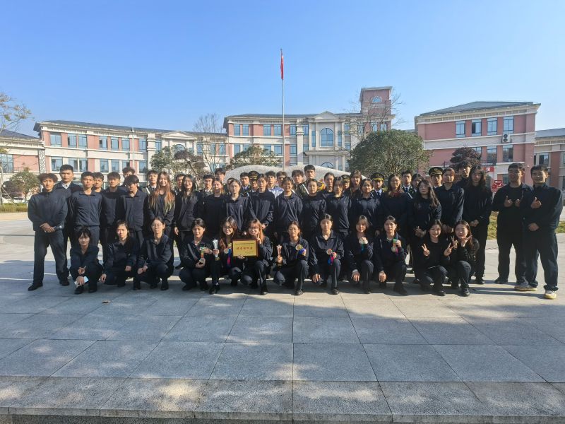 茅台学院在遵义市 2025 年 “贵送精兵杯”高校军事竞赛中斩获佳绩